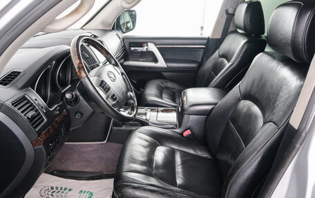 Toyota Land Cruiser 200, 2013 год, 3 499 000 рублей, 8 фотография