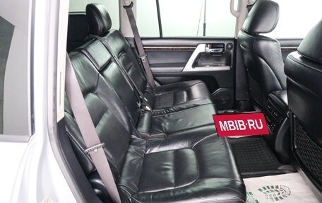 Toyota Land Cruiser 200, 2013 год, 3 499 000 рублей, 26 фотография