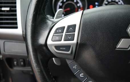 Mitsubishi Outlander III рестайлинг 3, 2011 год, 1 349 000 рублей, 25 фотография