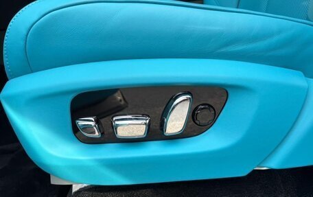 Rolls-Royce Cullinan, 2025 год, 63 000 000 рублей, 13 фотография