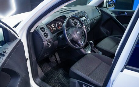 Volkswagen Tiguan I, 2011 год, 1 680 000 рублей, 11 фотография