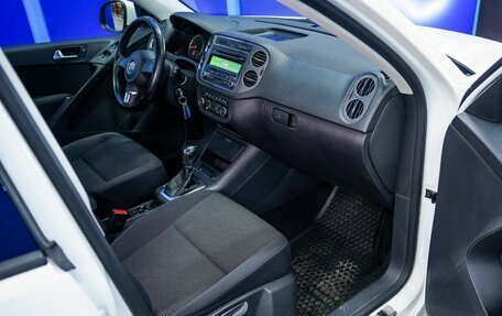 Volkswagen Tiguan I, 2011 год, 1 680 000 рублей, 13 фотография