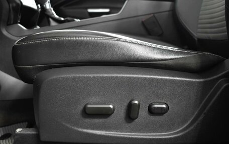 Ford Escape III, 2018 год, 1 410 900 рублей, 21 фотография