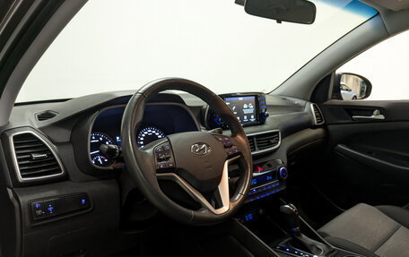 Hyundai Tucson III, 2019 год, 2 200 000 рублей, 16 фотография