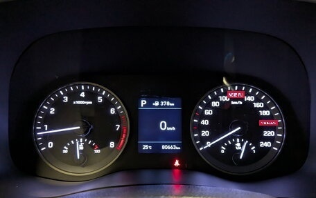 Hyundai Tucson III, 2019 год, 2 200 000 рублей, 13 фотография