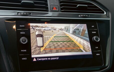 Volkswagen Tiguan II, 2019 год, 2 195 000 рублей, 14 фотография