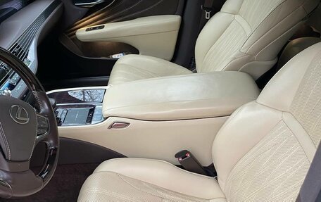 Lexus LS IV, 2018 год, 4 900 000 рублей, 16 фотография