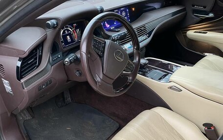 Lexus LS IV, 2018 год, 4 900 000 рублей, 15 фотография