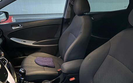 Hyundai Solaris II рестайлинг, 2011 год, 650 000 рублей, 19 фотография