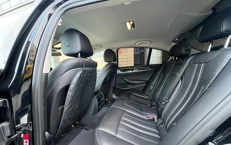 BMW 5 серия, 2019 год, 3 400 000 рублей, 15 фотография