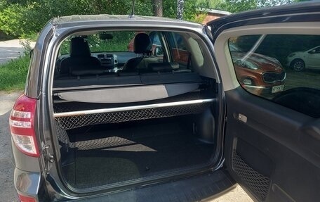 Toyota RAV4, 2010 год, 1 400 000 рублей, 9 фотография