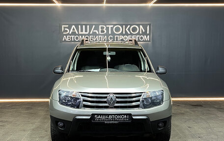 Renault Duster I рестайлинг, 2015 год, 800 000 рублей, 2 фотография