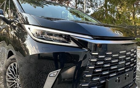 Lexus LM, 2025 год, 21 990 000 рублей, 6 фотография