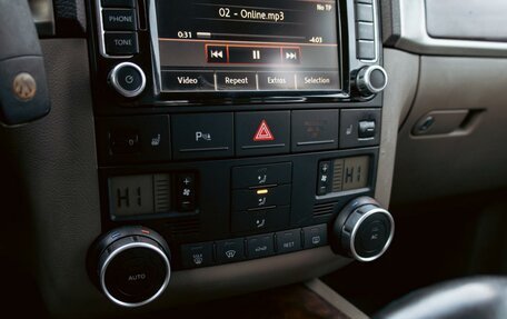 Volkswagen Touareg III, 2010 год, 1 395 000 рублей, 15 фотография