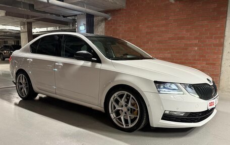 Skoda Octavia, 2018 год, 1 740 000 рублей, 3 фотография