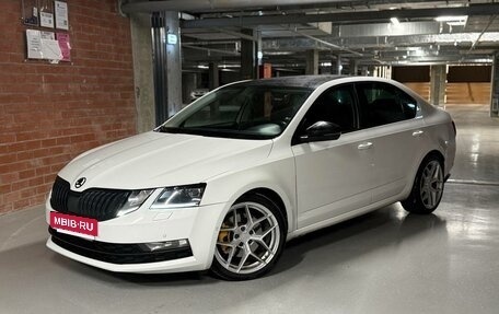 Skoda Octavia, 2018 год, 1 740 000 рублей, 2 фотография