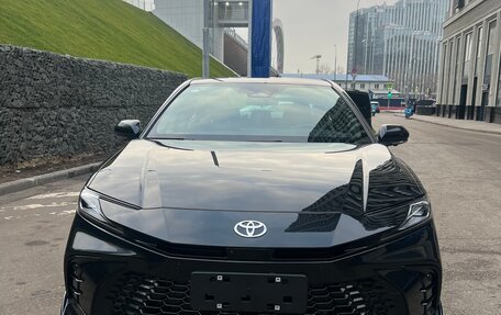 Toyota Camry, 2025 год, 4 600 000 рублей, 3 фотография