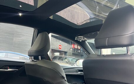 Toyota Camry, 2025 год, 4 600 000 рублей, 10 фотография