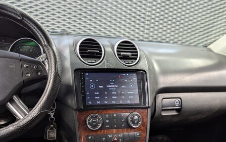 Mercedes-Benz M-Класс, 2005 год, 1 150 000 рублей, 15 фотография