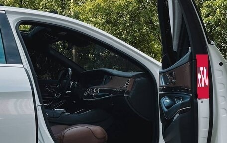 Mercedes-Benz S-Класс AMG, 2015 год, 4 800 000 рублей, 26 фотография