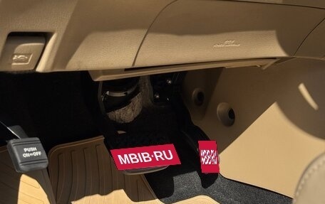 Toyota Highlander III, 2013 год, 2 350 000 рублей, 19 фотография