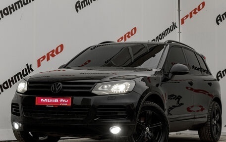 Volkswagen Touareg III, 2011 год, 2 090 000 рублей, 2 фотография