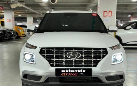 Hyundai Venue I, 2022 год, 1 950 000 рублей, 2 фотография