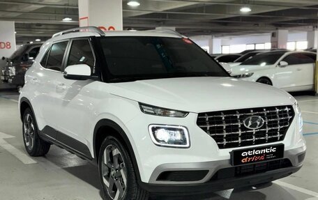 Hyundai Venue I, 2022 год, 1 950 000 рублей, 3 фотография