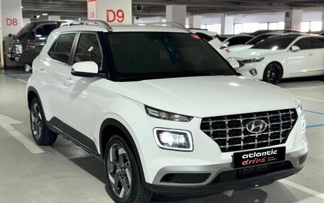 Hyundai Venue I, 2022 год, 1 950 000 рублей, 17 фотография