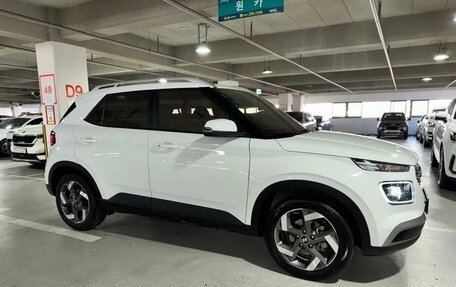 Hyundai Venue I, 2022 год, 1 950 000 рублей, 21 фотография