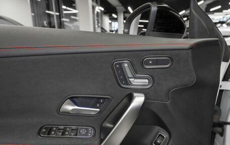 Mercedes-Benz CLA, 2021 год, 3 540 000 рублей, 17 фотография