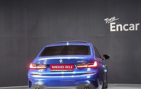 BMW 3 серия, 2021 год, 3 850 000 рублей, 4 фотография