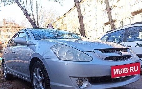 Toyota Caldina, 2002 год, 699 999 рублей, 4 фотография