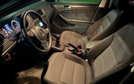 Volkswagen Jetta VI, 2014 год, 770 000 рублей, 8 фотография