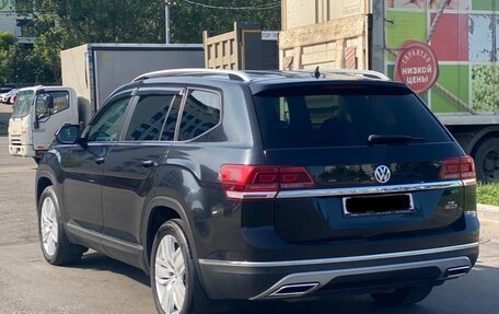 Volkswagen Teramont I, 2018 год, 3 500 000 рублей, 3 фотография