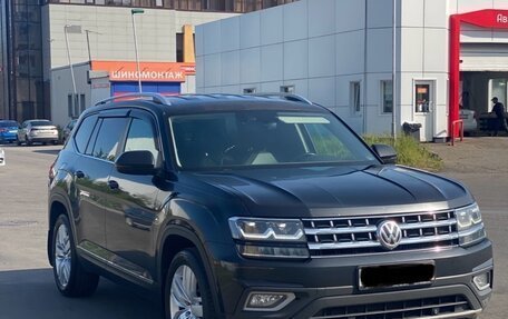 Volkswagen Teramont I, 2018 год, 3 500 000 рублей, 2 фотография