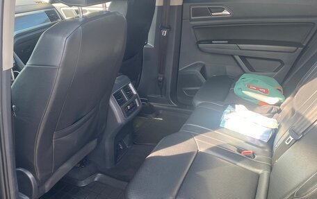 Volkswagen Teramont I, 2018 год, 3 500 000 рублей, 13 фотография