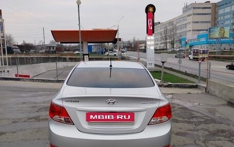 Hyundai Solaris II рестайлинг, 2013 год, 819 000 рублей, 5 фотография