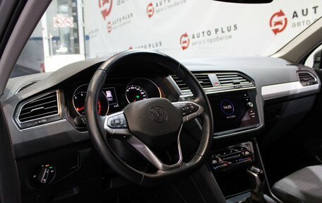 Volkswagen Tiguan II, 2021 год, 2 699 000 рублей, 7 фотография