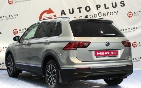 Volkswagen Tiguan II, 2021 год, 2 699 000 рублей, 2 фотография