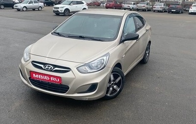 Hyundai Solaris II рестайлинг, 2011 год, 645 000 рублей, 1 фотография