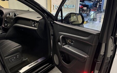 Bentley Bentayga I, 2019 год, 11 500 000 рублей, 16 фотография