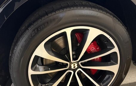 Bentley Bentayga I, 2019 год, 11 500 000 рублей, 36 фотография