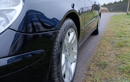 Mercedes-Benz E-Класс, 2003 год, 880 000 рублей, 3 фотография