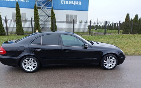 Mercedes-Benz E-Класс, 2003 год, 880 000 рублей, 8 фотография