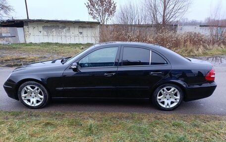 Mercedes-Benz E-Класс, 2003 год, 880 000 рублей, 7 фотография