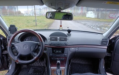 Mercedes-Benz E-Класс, 2003 год, 880 000 рублей, 18 фотография