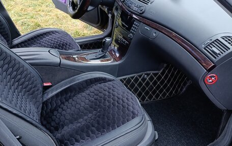 Mercedes-Benz E-Класс, 2003 год, 880 000 рублей, 17 фотография