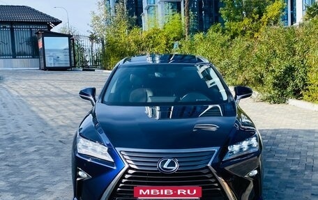 Lexus RX IV рестайлинг, 2019 год, 4 950 000 рублей, 3 фотография