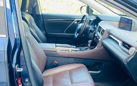 Lexus RX IV рестайлинг, 2019 год, 4 950 000 рублей, 12 фотография